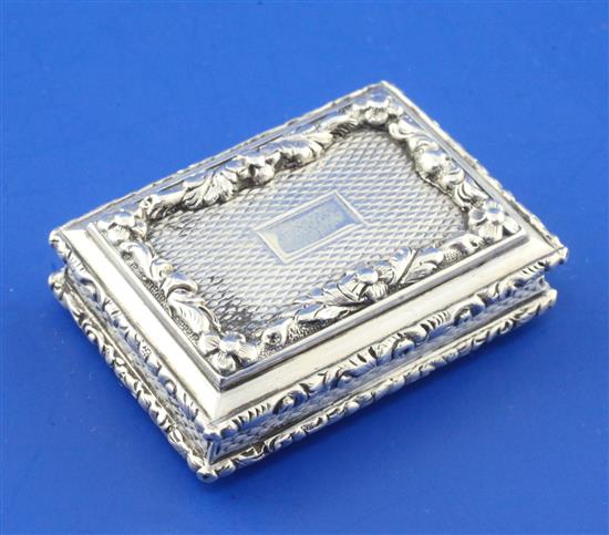 A William IV engine turned silver rectangular vinaigrette by Nathaniel Mills, 1.5in.